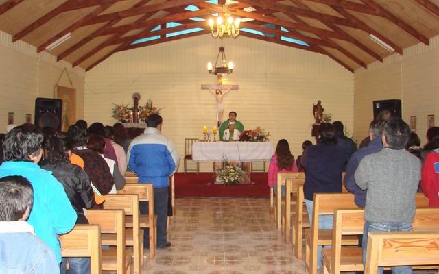 Capilla Padre Alberto Hurtado en Isla de Maipo