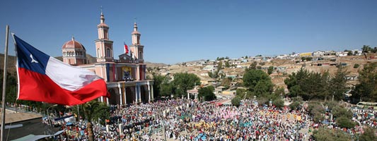 fiesta de la virgen de andacollo un rosario por chile foto de tito alarcon